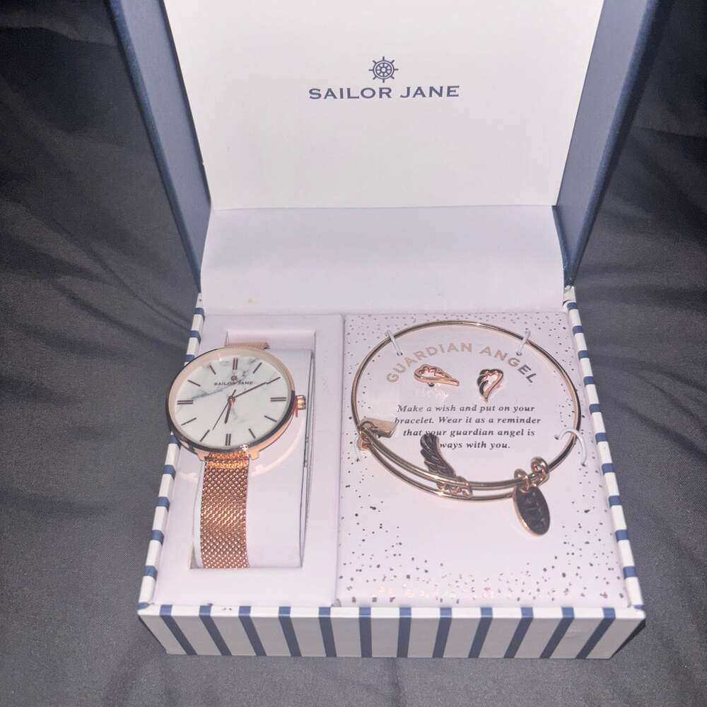 Sailor Jane Inspirational Guardian Angel wire Bracelet & Wing Earrings NWT Box